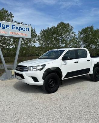TOYOTA HILUX 4x4 pick up manuale