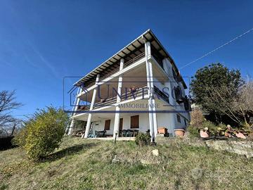 Villa di 219 m² con 5 locali a Borgo Priolo