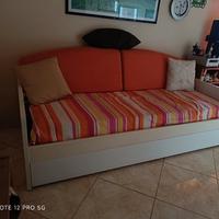 divano letto due posti