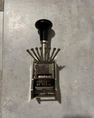 Timbro in acciaio Vintage