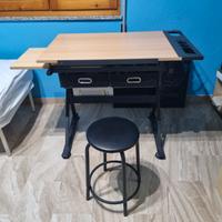 Tavolo da disegno inclinabile
