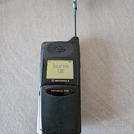 Telefono vintage Motorola 8700