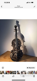 Scultura violino in metallo riciclato artigianale
