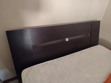 Letto matrimoniale con rete doghe in legno