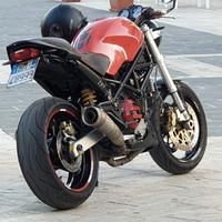 Ducati Monster 900 - 2002