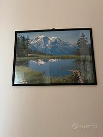 Quadro con montagna e lago