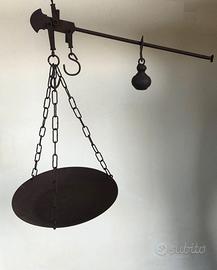 Stadera d'epoca in ferro