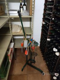 tappatrici e cantinette plastica imbottigliamento