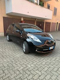 Nissan Leaf elettrica