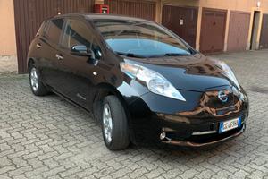 Nissan Leaf elettrica
