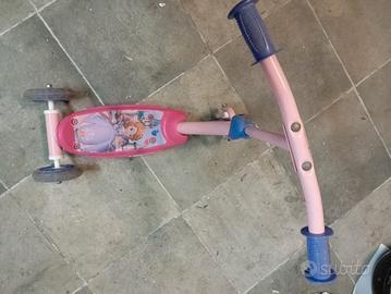 monopattino Disney principessa Sofia 