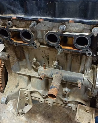  motore Suzuki vitara 1.6 8v. benzina