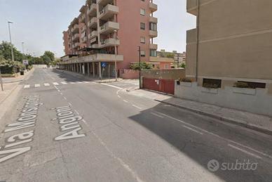 Zona Pitz'e Serra: Box auto