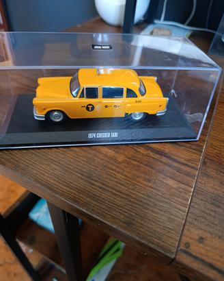 modellino 1:43 Checker Taxi 