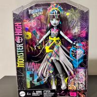 Monster High Frankie Stein Bambola
