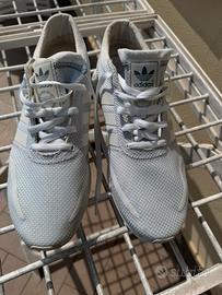 Scarpe Adidas bianche N :46