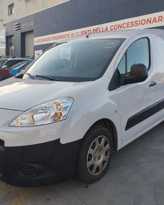Peugeot Partner 1.6 8V HDi 90CV FAP L2 3 posti Fur