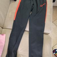 Tuta Nike 10/12 anni ragazza 