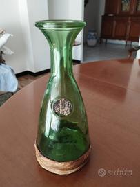caraffa verde in vetro 