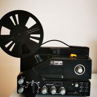 Proiettore super 8 e bobine Bongo 1978