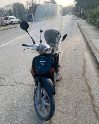 Piaggio Liberty 50 2 -Bauletto/Parabrezza inclusi