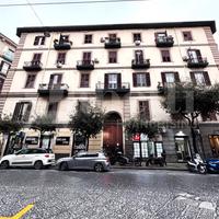 Corso G. Garibaldi - ristrutturata con terrazzo