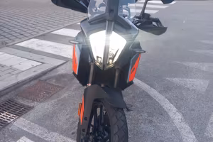  moto ktm 390 adventure 