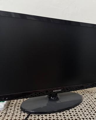 TV Samsung 22”