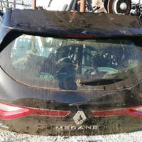 RENAULT MEGANE BERLINA PORTELLONE 2016>