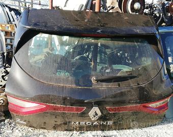 RENAULT MEGANE BERLINA PORTELLONE 2016>