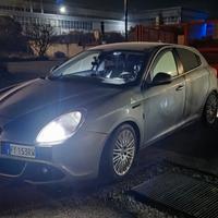 alfa giulietta 