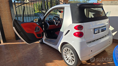 Smart Fortwo 1000 Cabrio 52 kw Bianca