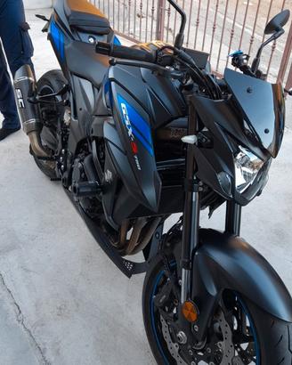 Suzuki gsx s750