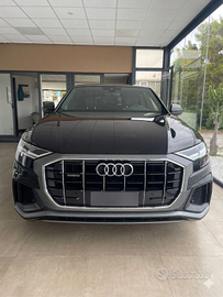 AUDI Q8 340cv quattro
