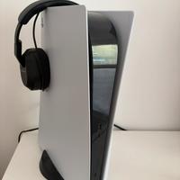 PS5  1TB + joystick+ Cuffie+ 3 Giochi