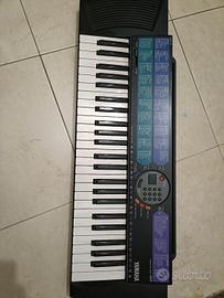 Yamaha PSR 77