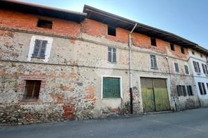 CASA INDIPENDENTE A CANDELO