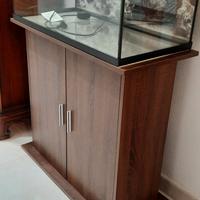 acquario con mobiletto