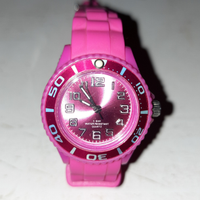 Orologio da donna al quarzo water resistant 5 bar