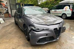 Ricambi Alfa Romeo Giulia anno 2017 1995cc TB
