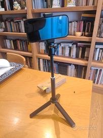 NexiGo Selfie Stick con Tripode