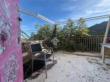 4 LOCALI A VENTIMIGLIA