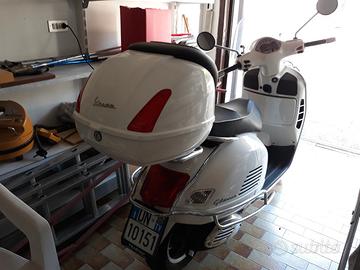 Piaggio Vespa 300 GTS - 2009