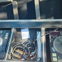 2 piatti e Flight Case vintage