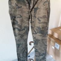 Pantaloni mimetico