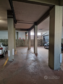 Posto auto moto box garage