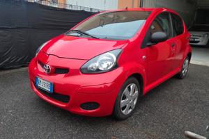 Toyota Aygo 1.0 12V VVT-i 5 porte Sol Connect