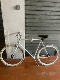 Bici bianca