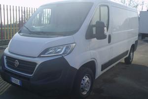 Fiat Ducato furgone passo medio motore 2.3 multije
