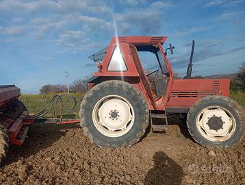 Trattore agricolo usato FIAT 680DTH